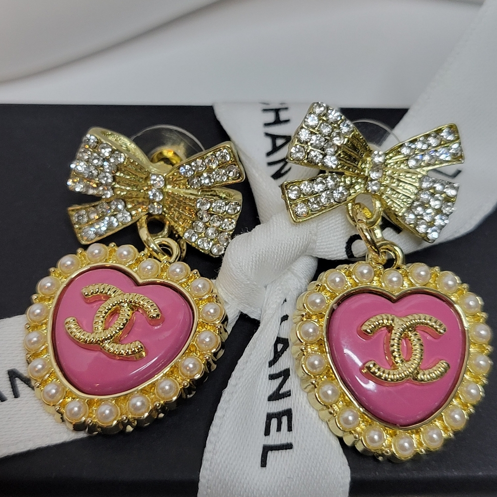 Chanel Pink Heart/Pearl Crystal Bow, Zip Pulls, Earings